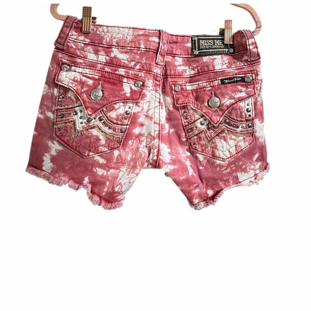 Miss Me Tie Dye Studded Short Red/White 27 - Picture 2 of 5